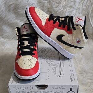 Kids Jordan Retro 1